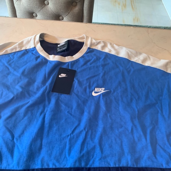 Nike Men’s Crewneck Shirt US SIZE XL NWT - Picture 4 of 9